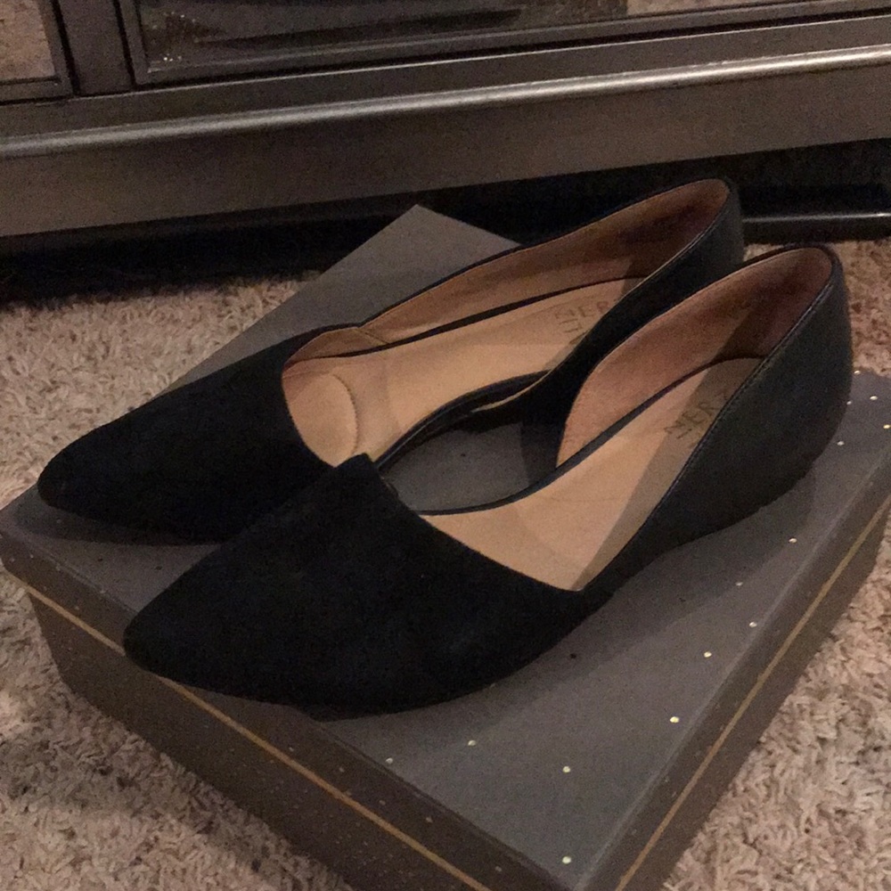 Naturalizer Black Flats size 8.5